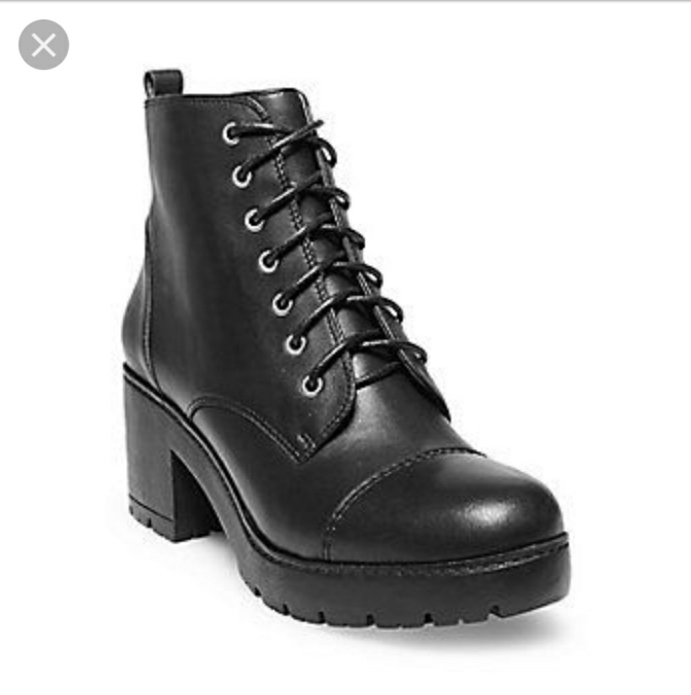 Black Leather Boots